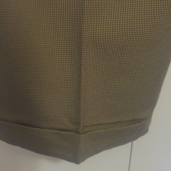 Nice Croft&Barrow Herringbone Pleated Slacks - Picture 3 of 5